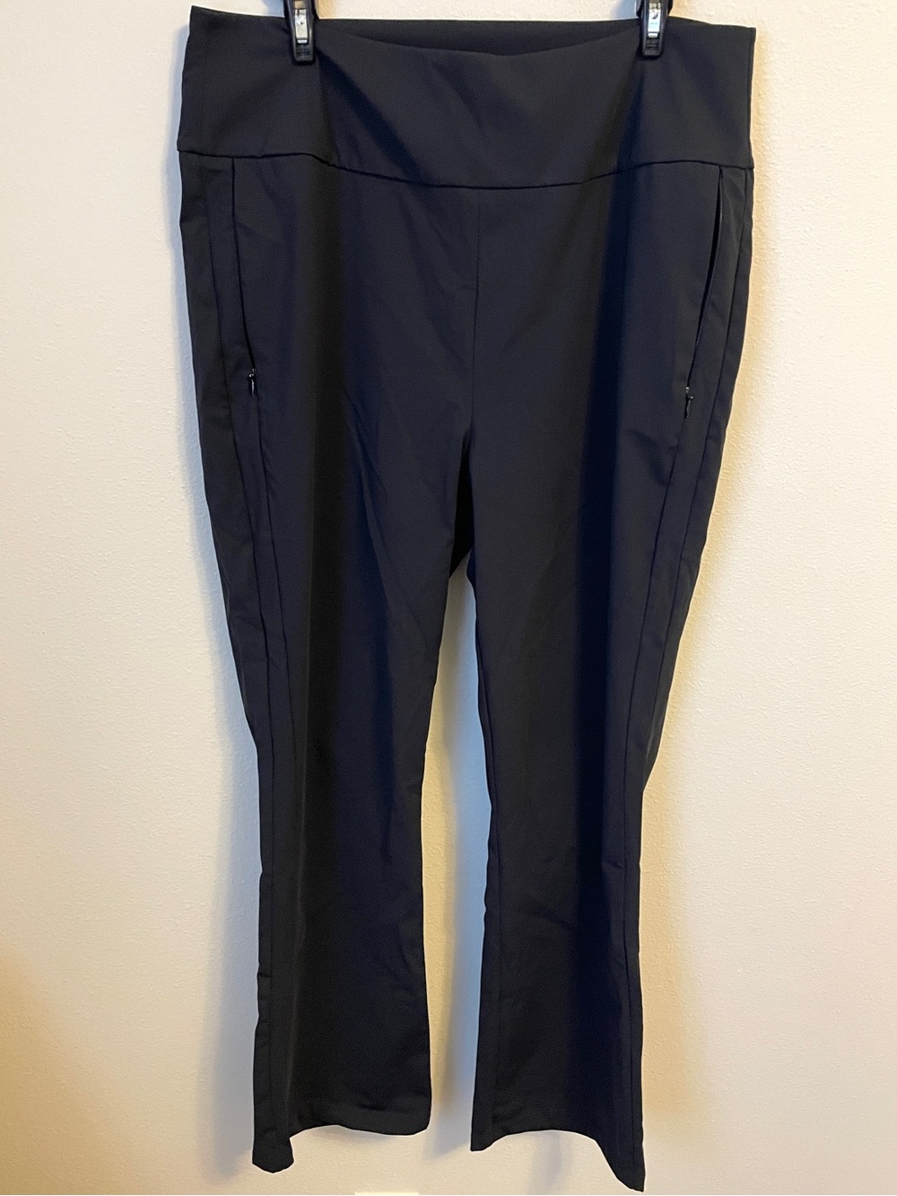 Kinona - Black Bootcut Pants - Pockets Stretch Work Travel Golf - Size L